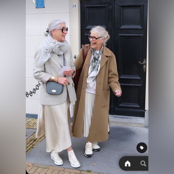 Meet your Posher, Marisa - Picture 6 of 14